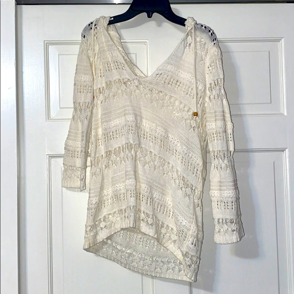 Cato sweater with hoodie